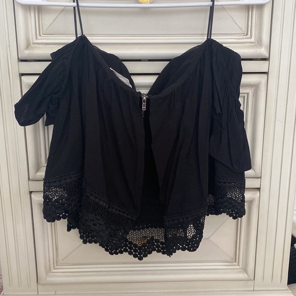 Cotton Candy LA off the shoulder top - Picture 3 of 3